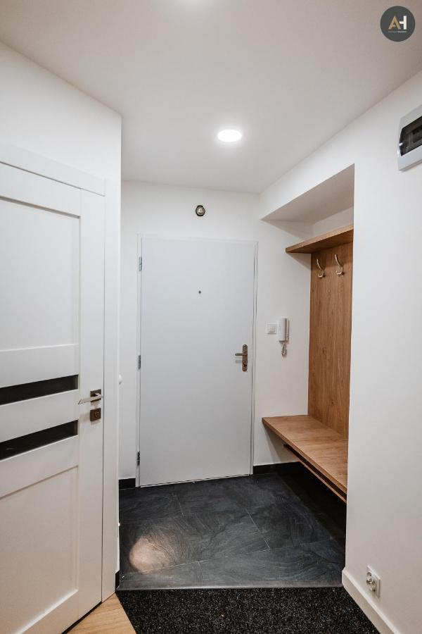 Ah Park Angelinum Apartamento Košice Exterior foto
