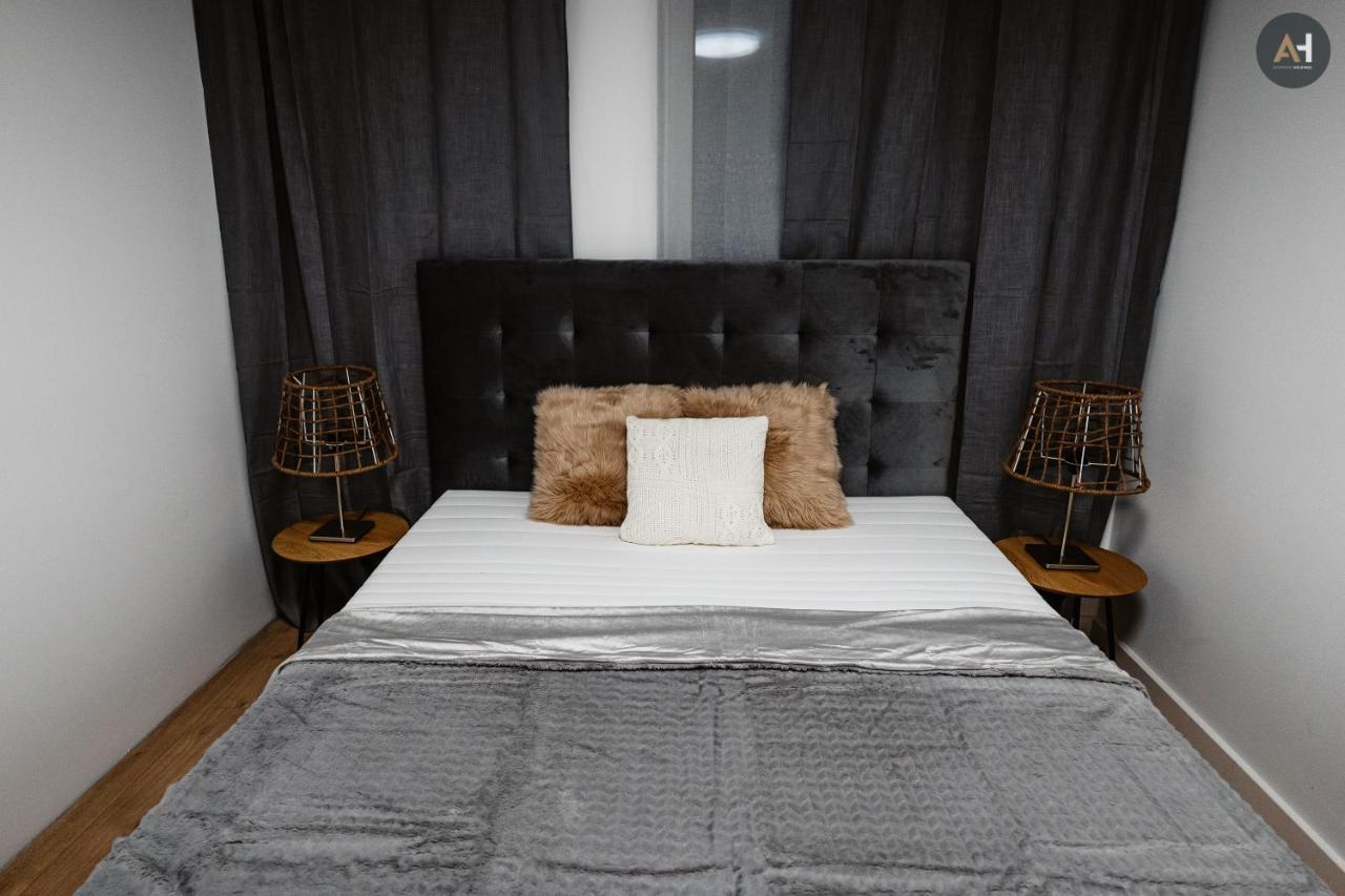 Ah Park Angelinum Apartamento Košice Exterior foto