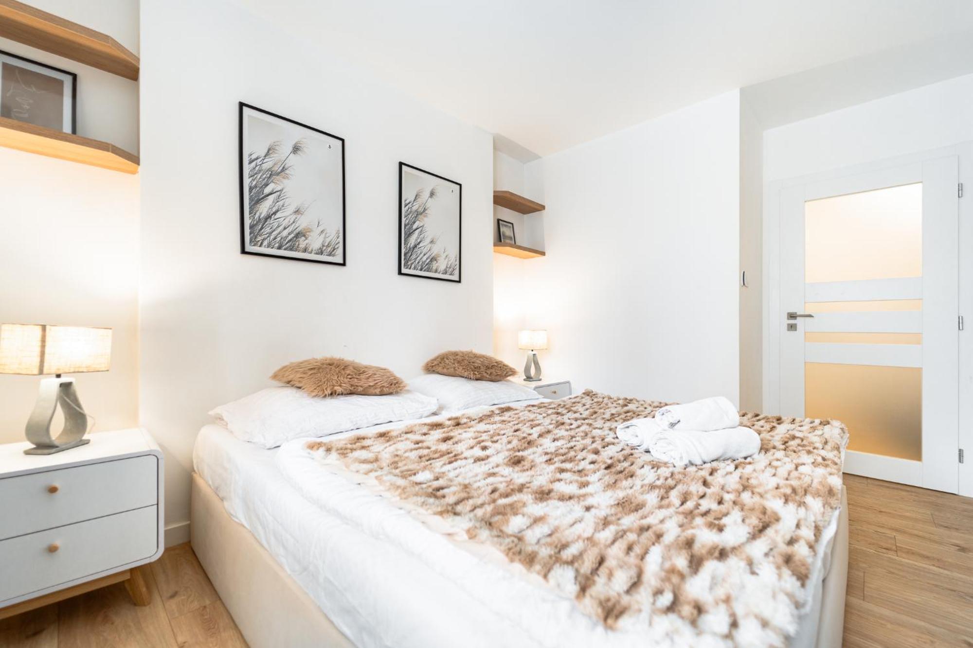 Ah Park Angelinum Apartamento Košice Exterior foto